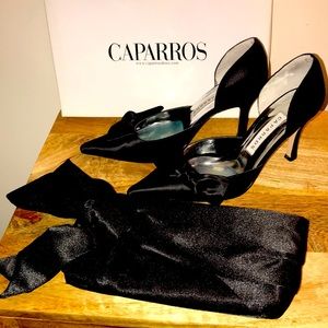 SOLD❤️Sexy Style Black Silk Heels & Clutch